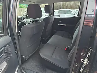 Used 2016 Toyota Hilux Invincible Grey - Interior and Exterior details 13