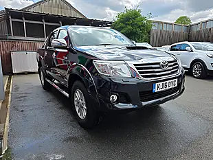 Used 2016 Toyota Hilux Invincible Grey - Interior and Exterior details 3