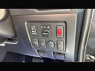 Used 2016 Toyota Hilux Invincible X Black - Interior and Exterior details 10
