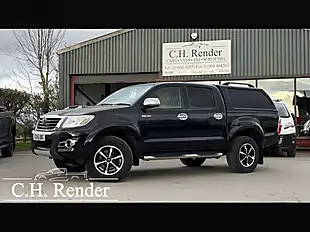 Used 2016 Toyota Hilux Invincible X Black - Interior and Exterior details 3