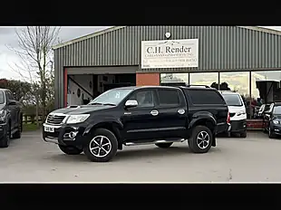 Used 2016 Toyota Hilux Invincible X Black - Interior and Exterior details 5