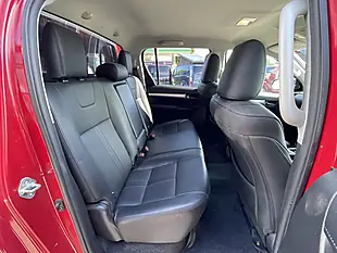 Used 2016 Toyota Hilux Invincible-X Red - Interior and Exterior details 12