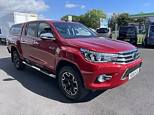 Used 2016 Toyota Hilux Invincible-X Red - Interior and Exterior details 2