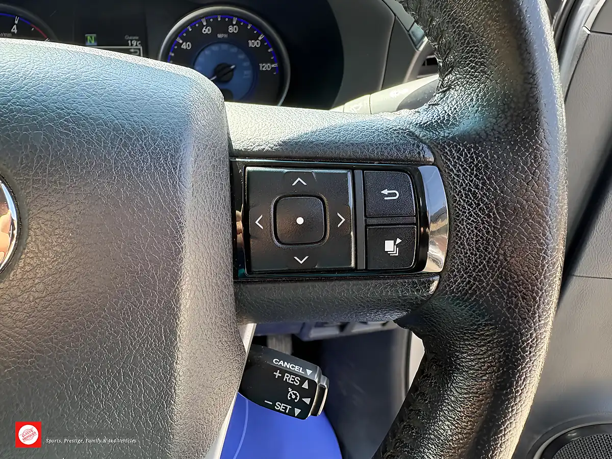 Used 2016 Toyota Hilux Invincible X Silver - Interior and Exterior details 16