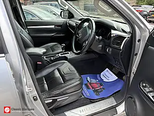 Used 2016 Toyota Hilux Invincible X Silver - Interior and Exterior details 2