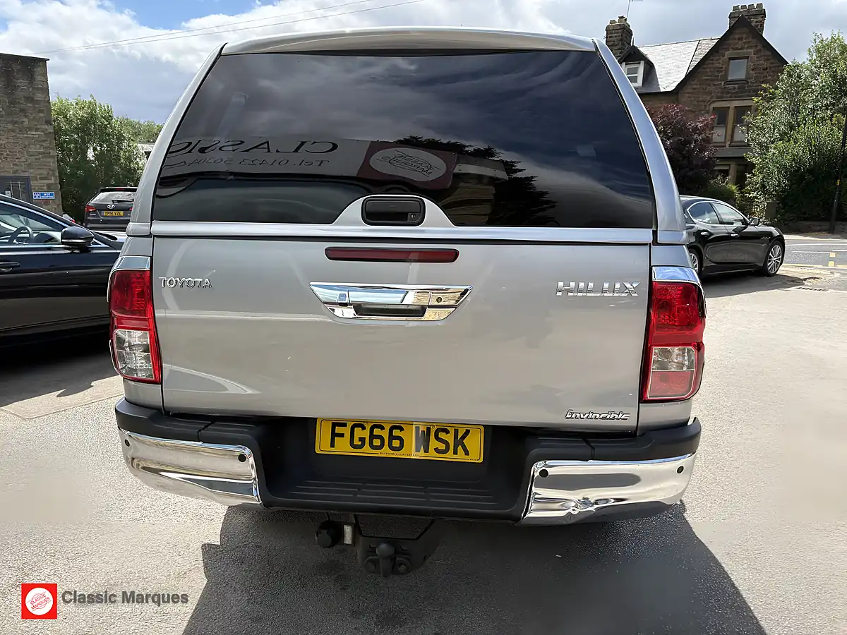 Used 2016 Toyota Hilux Invincible X Silver - Interior and Exterior details 9