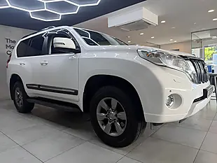 Used 2016 Toyota Land Cruiser Active White - Interior and Exterior details 2