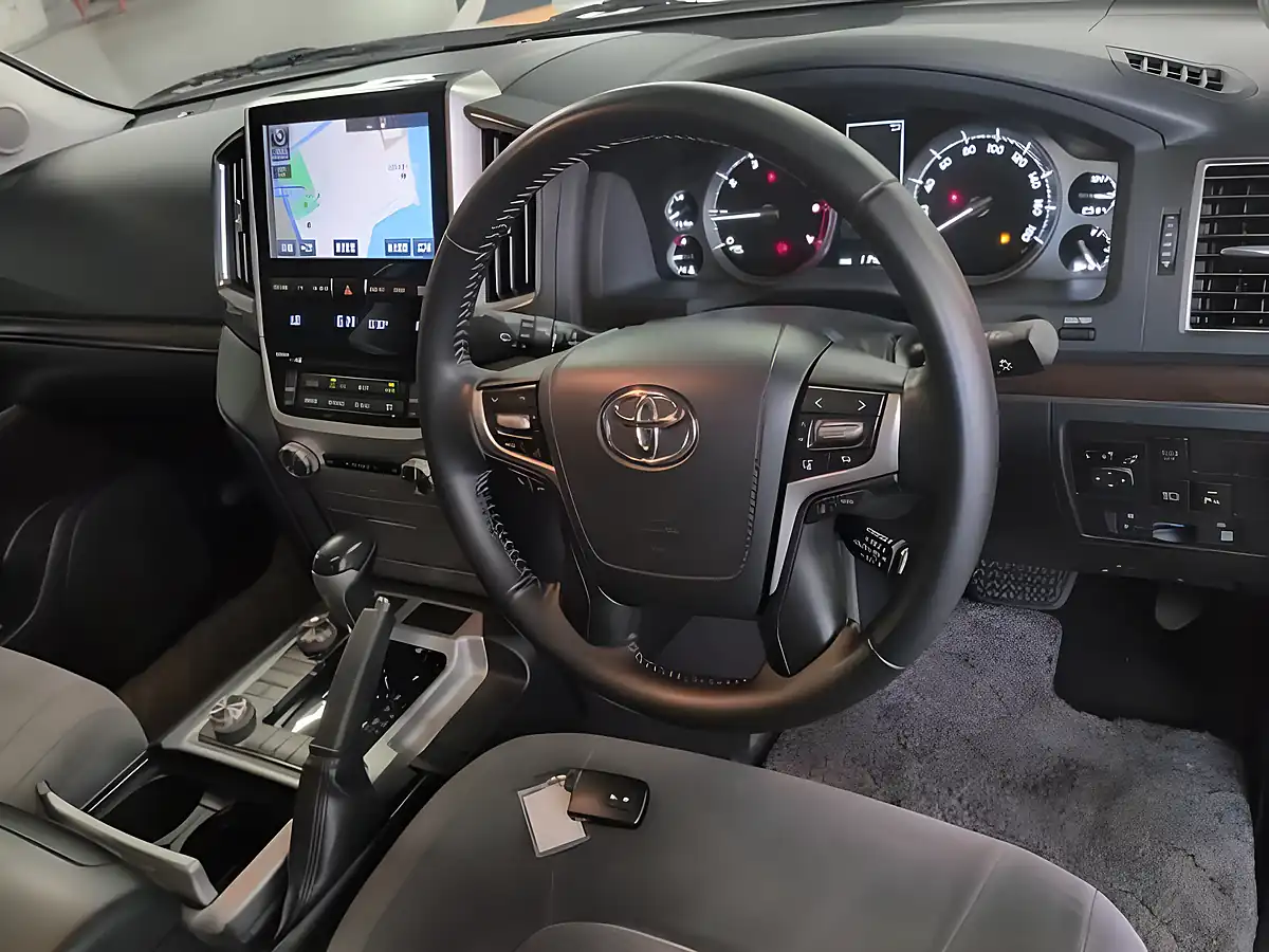 Used 2016 Toyota Land Cruiser Ax White - Interior and Exterior details 6