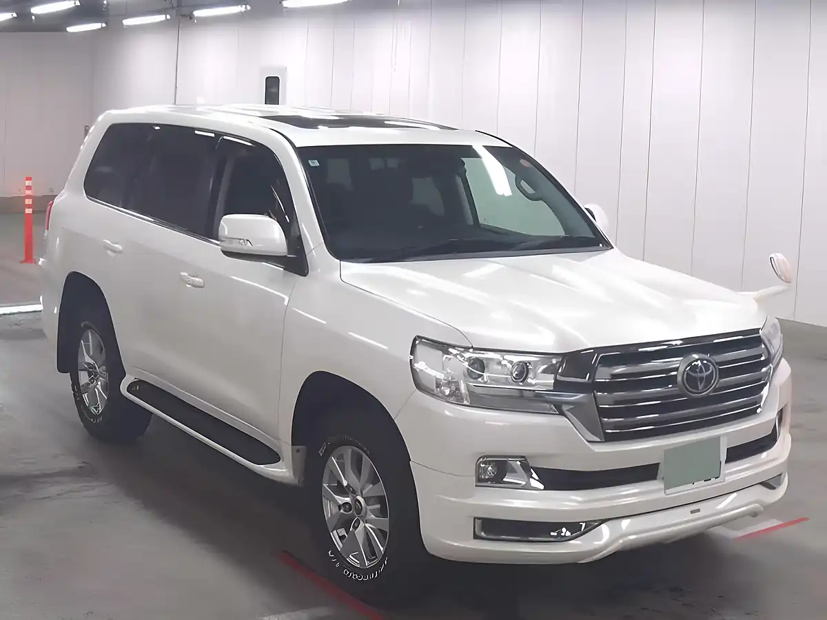 Used 2016 Toyota Land Cruiser Ax White - Interior and Exterior details 8