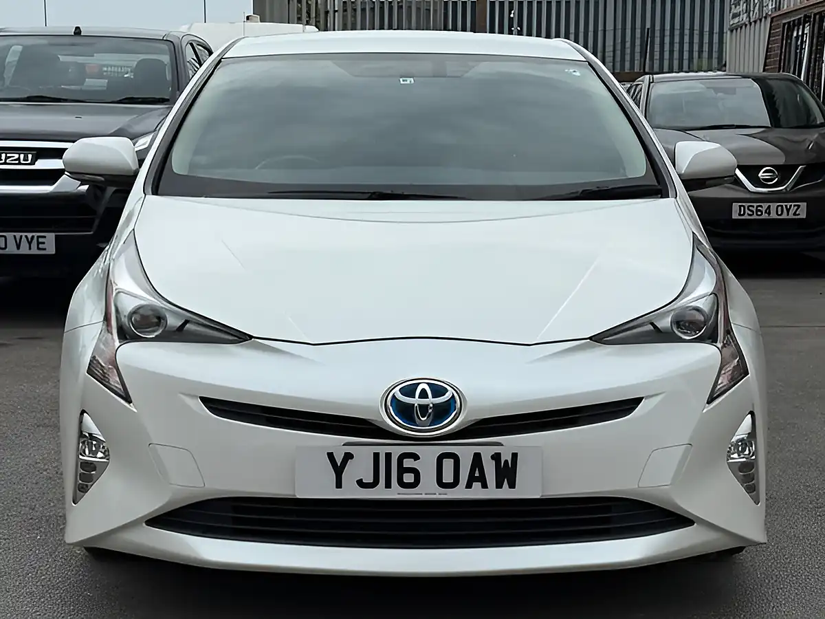 Used 2016 Toyota Prius Active White - Interior and Exterior details 2