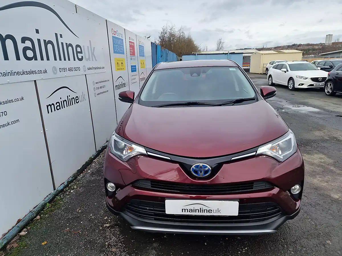Used 2016 Toyota RAV4 Business Edition Plus Red - Interior and Exterior details 6