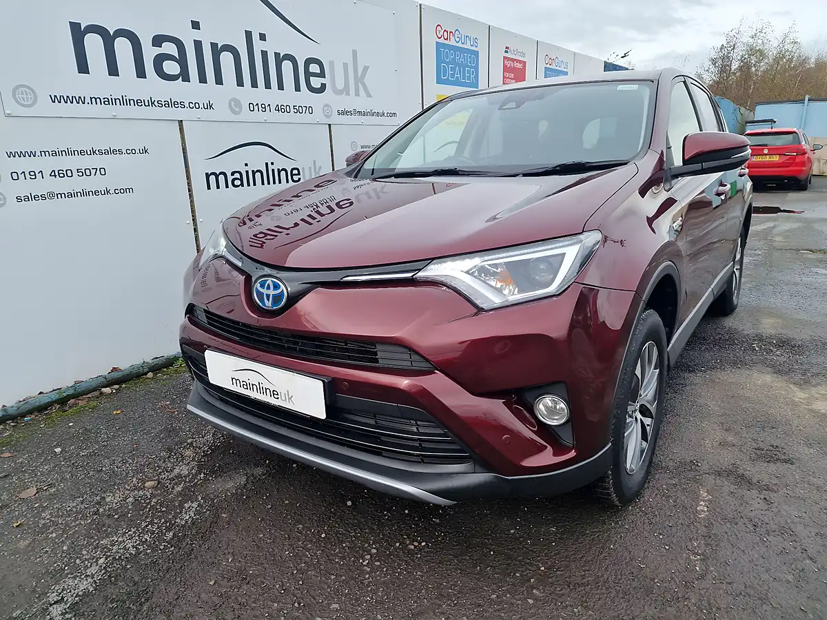 Used 2016 Toyota RAV4 Business Edition Plus Red - Interior and Exterior details 8