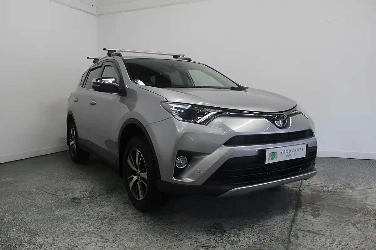 Used 2016 Toyota RAV4 Business Edition Silver - Front View