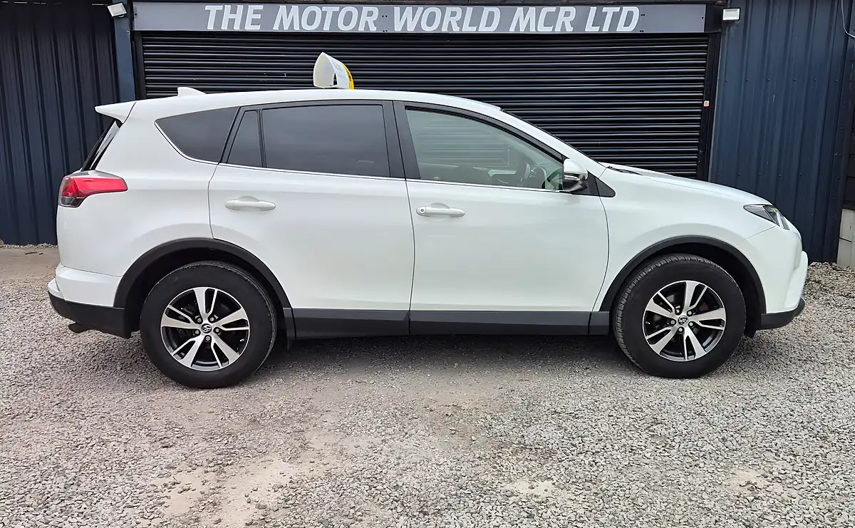 Used 2016 Toyota RAV4 Business Edition White - Interior and Exterior details 3