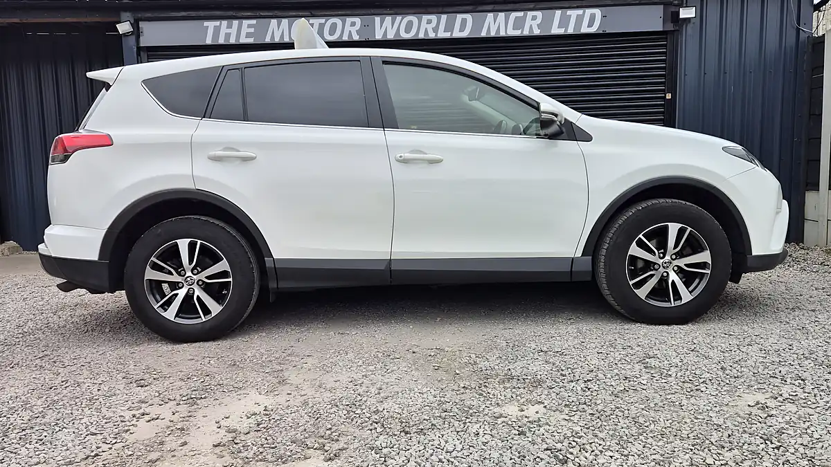 Used 2016 Toyota RAV4 Business Edition White - Interior and Exterior details 4