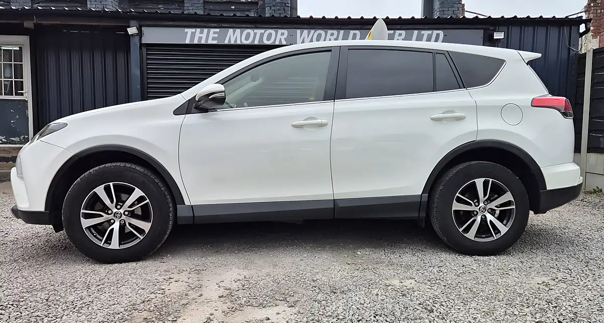 Used 2016 Toyota RAV4 Business Edition White - Interior and Exterior details 8