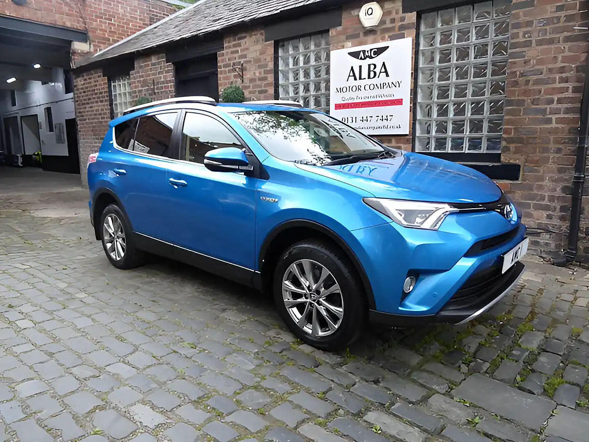 Used 2016 Toyota Rav4 Excel Blue - Front View