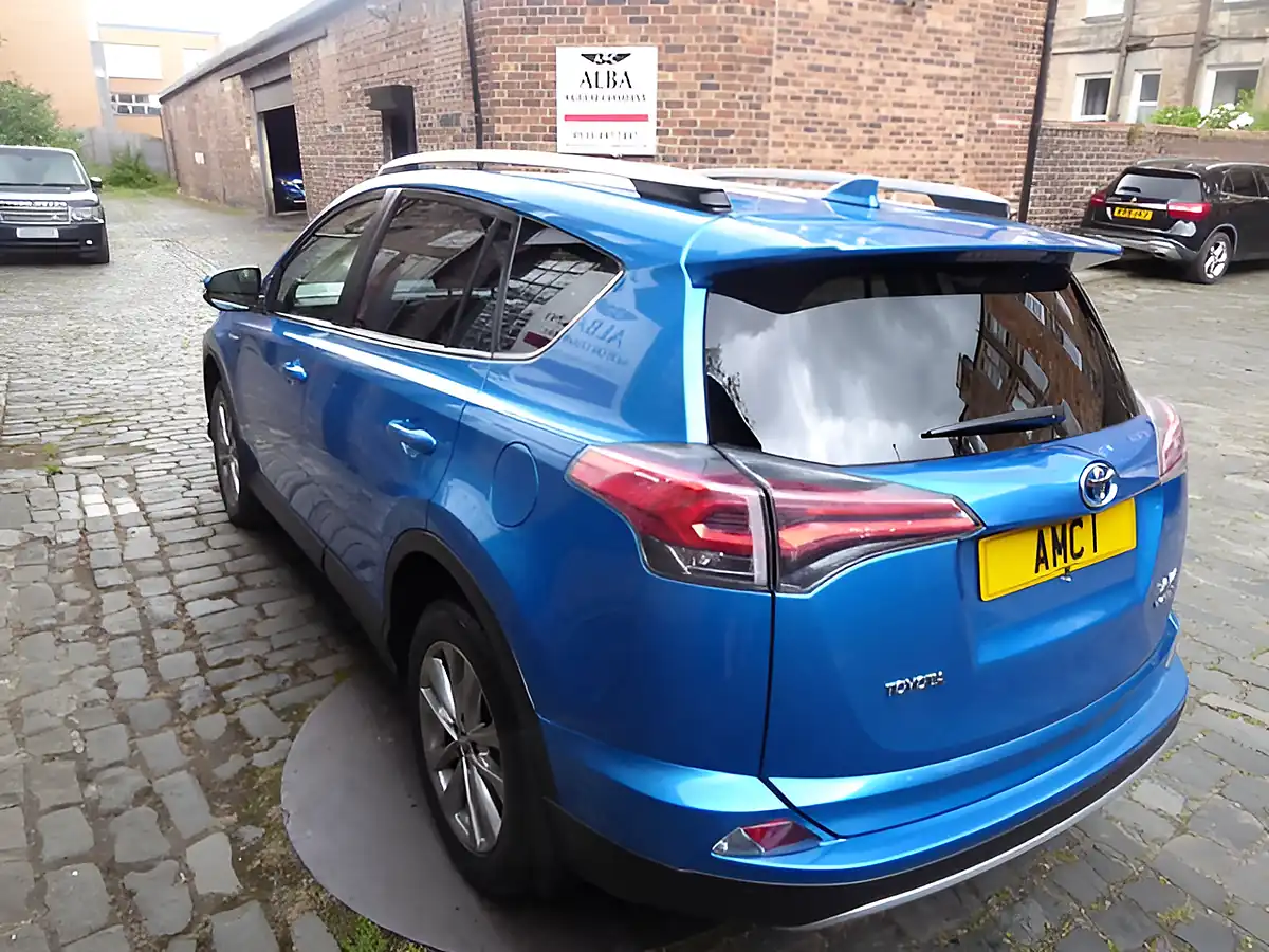 Used 2016 Toyota Rav4 Excel Blue - Interior and Exterior details 4