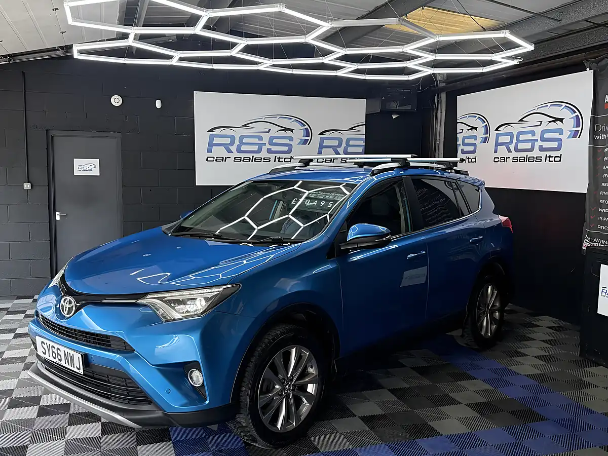 Used 2016 Toyota RAV4 Excel Blue - Interior and Exterior details 7