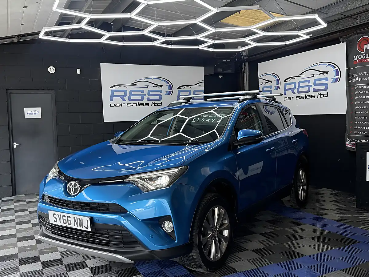 Used 2016 Toyota RAV4 Excel Blue - Interior and Exterior details 8