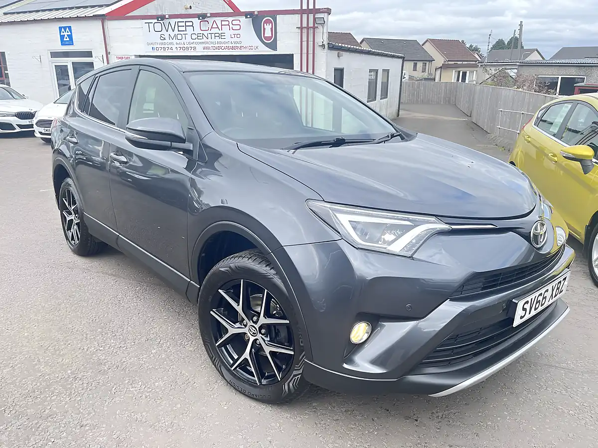 Used 2016 Toyota RAV4 Icon Decuma Grey - Front View