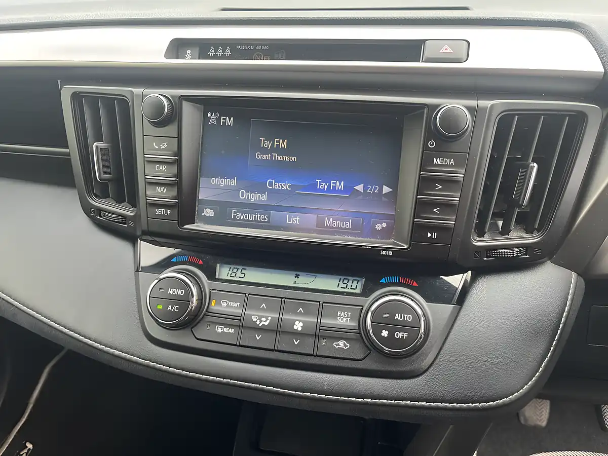Used 2016 Toyota RAV4 Icon Decuma Grey - Interior and Exterior details 10