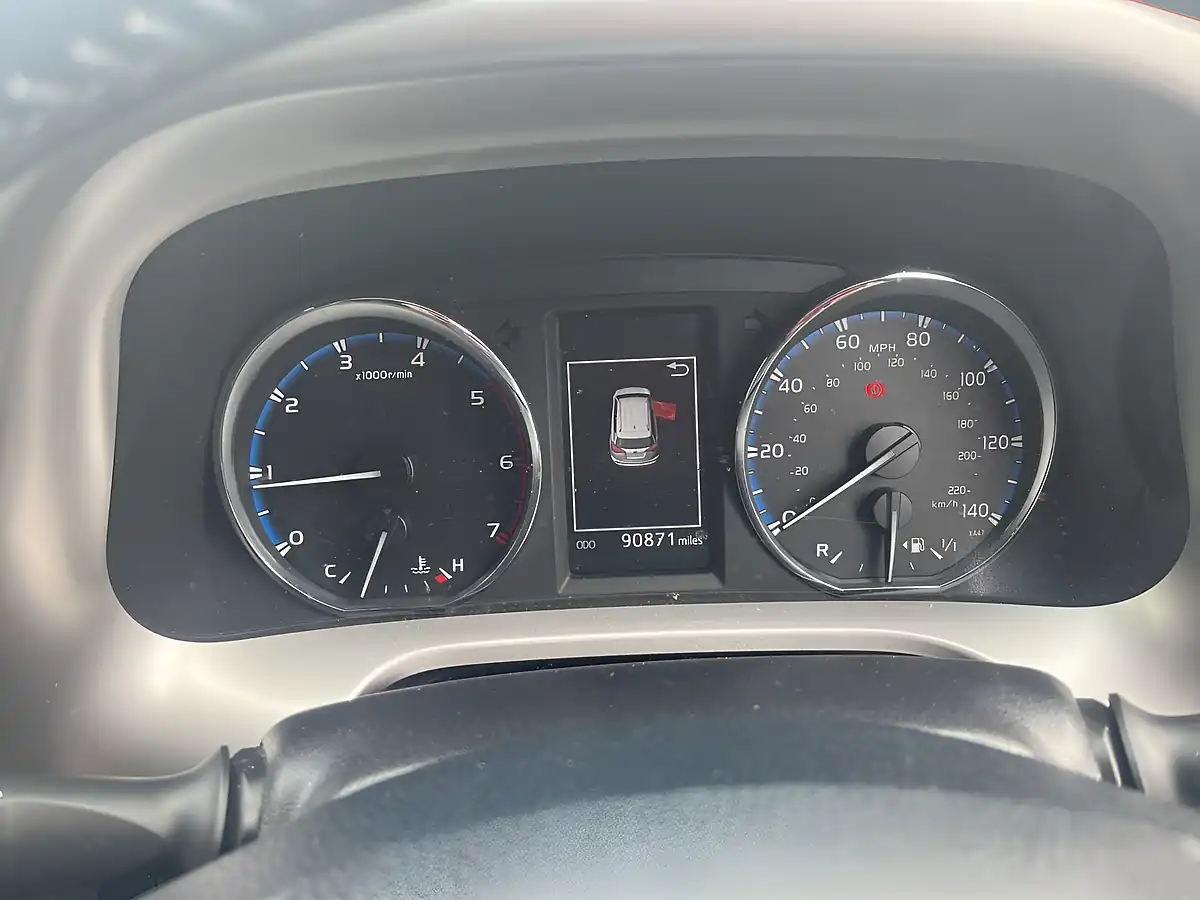 Used 2016 Toyota RAV4 Icon Decuma Grey - Interior and Exterior details 12