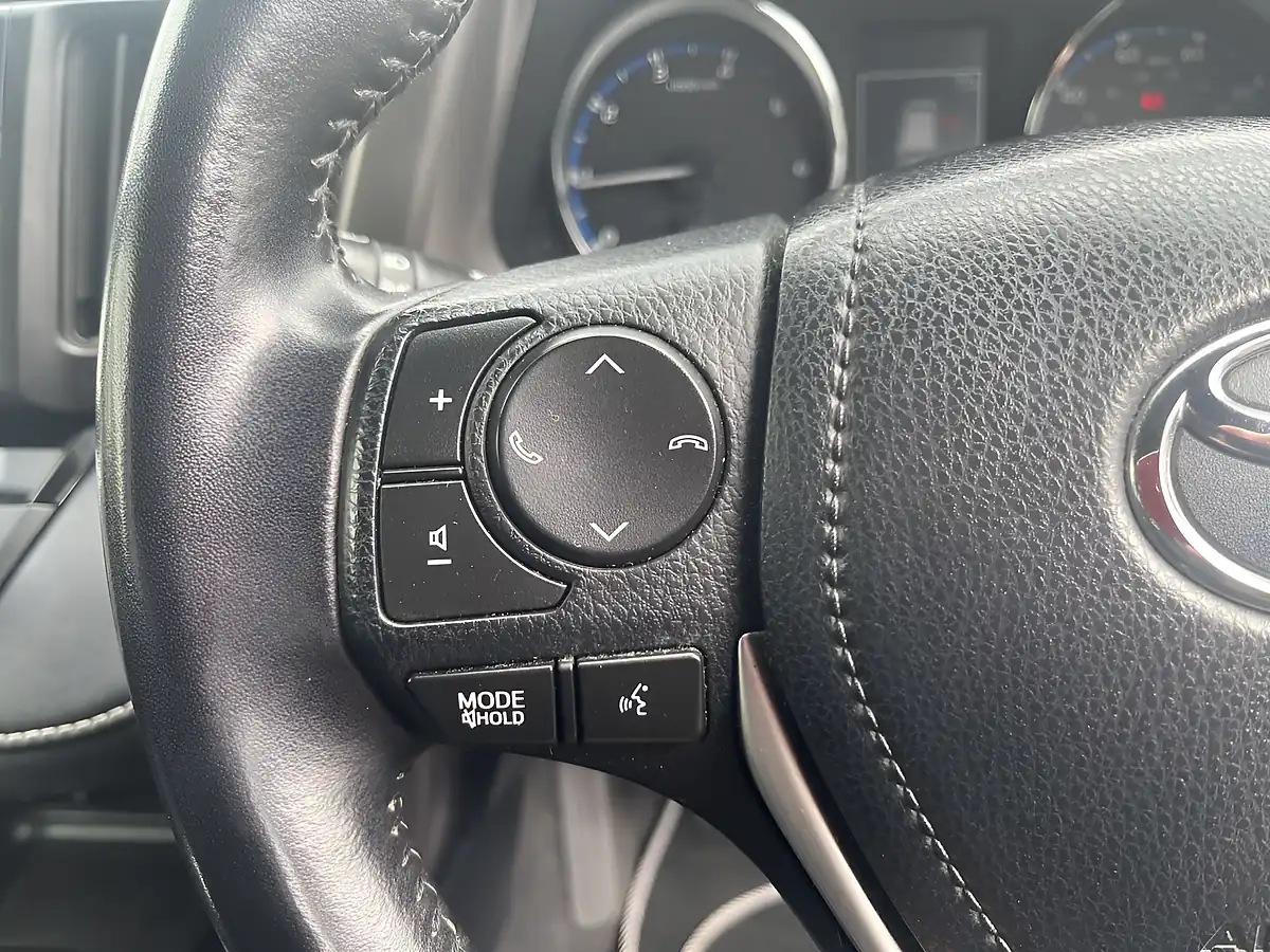 Used 2016 Toyota RAV4 Icon Decuma Grey - Interior and Exterior details 13