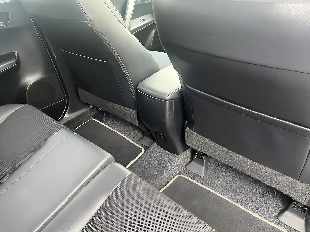 Used 2016 Toyota RAV4 Icon Decuma Grey - Interior and Exterior details 18