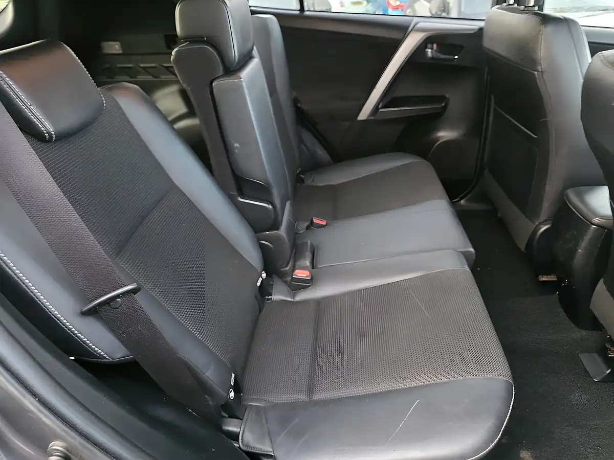 Used 2016 Toyota RAV4 Icon Grey - Interior and Exterior details 9