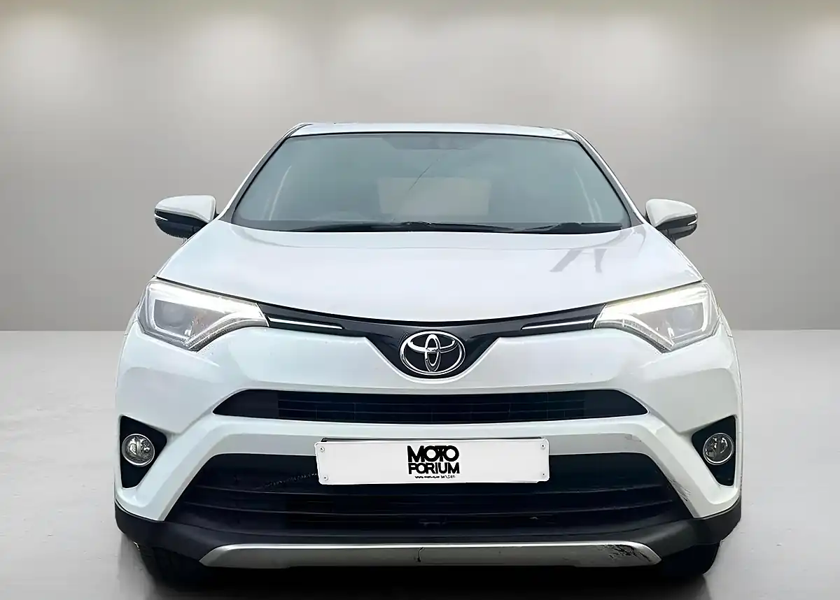 Used 2016 Toyota RAV4 Icon White - Interior and Exterior details 3