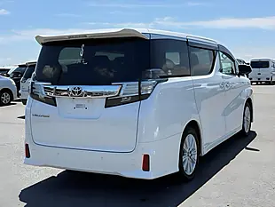 Used 2016 Toyota Vellfire Z (7 Seater) White - Interior and Exterior details 10