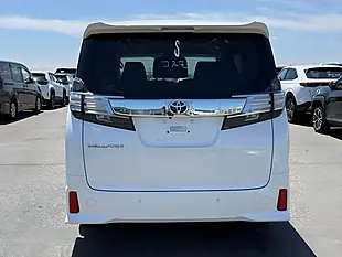 Used 2016 Toyota Vellfire Z (7 Seater) White - Interior and Exterior details 5