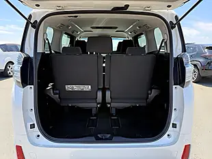 Used 2016 Toyota Vellfire Z (7 Seater) White - Interior and Exterior details 6