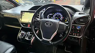 Used 2016 Toyota Voxy Esquire Black Leather Black - Interior and Exterior details 14