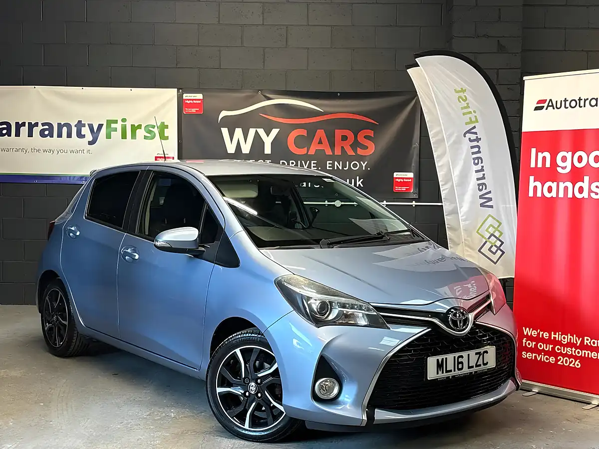 Used 2016 Toyota Yaris Design Blue - Front View