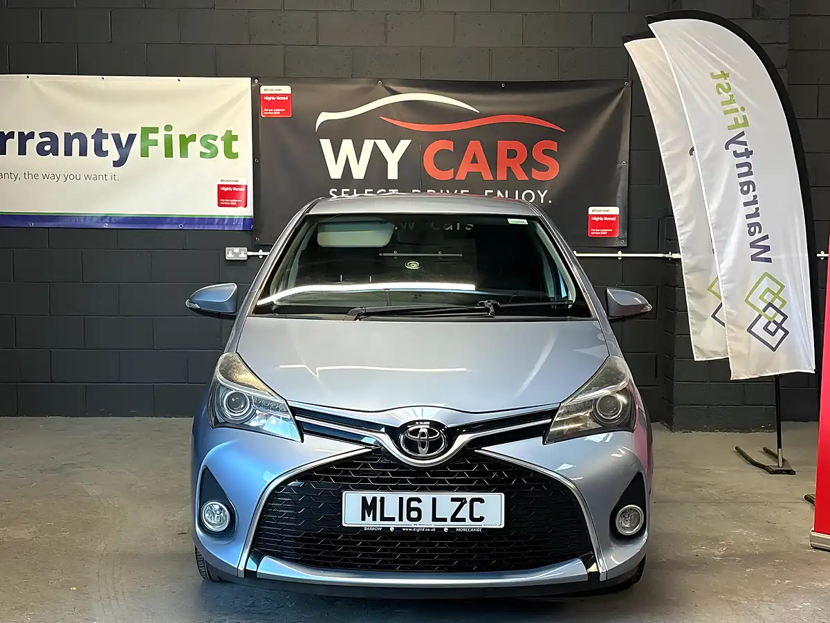 Used 2016 Toyota Yaris Design Blue - Interior and Exterior details 2