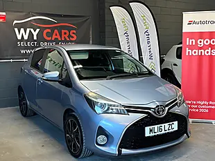 Used 2016 Toyota Yaris Design Blue - Interior and Exterior details 4