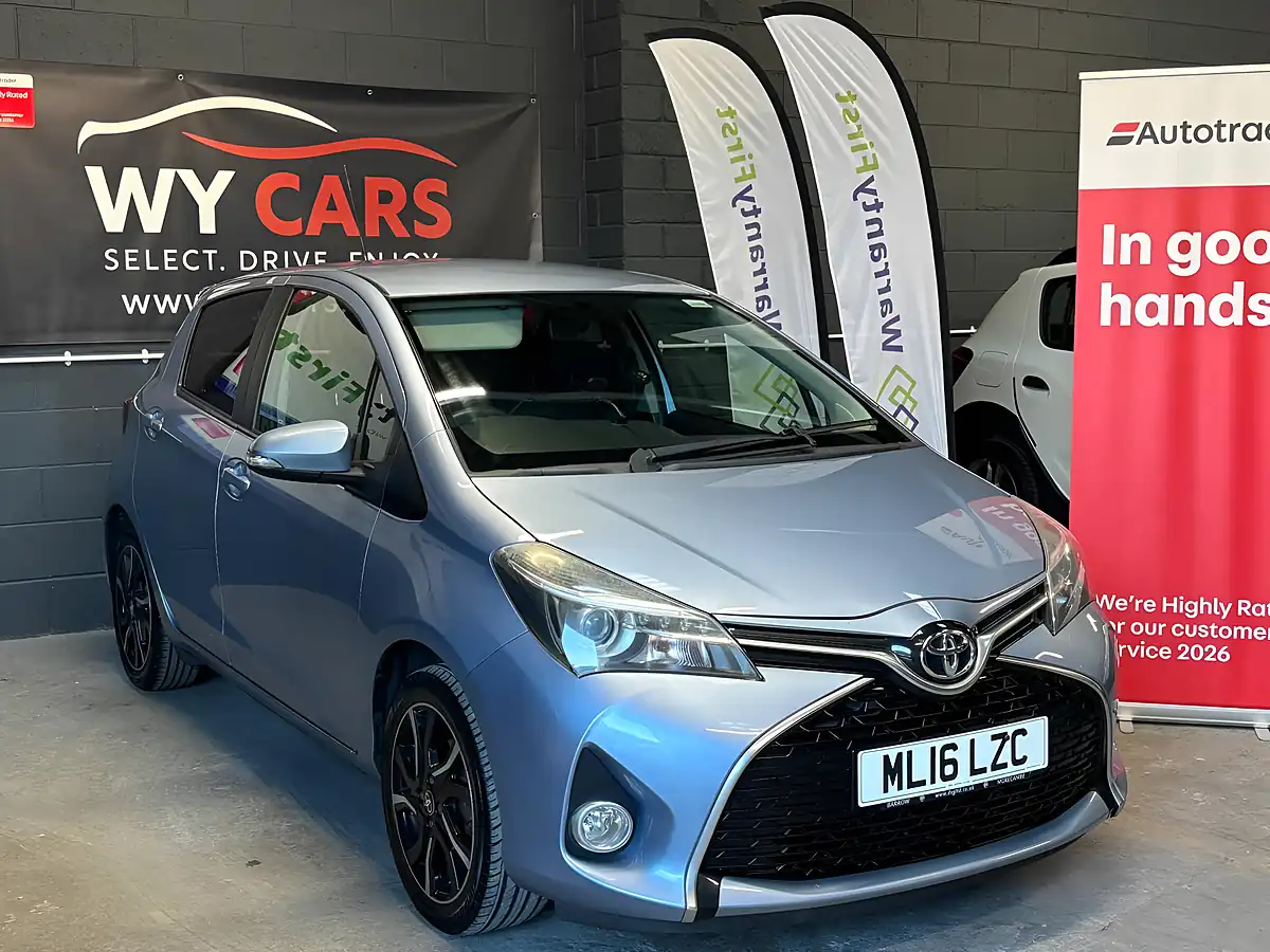 Used 2016 Toyota Yaris Design Blue - Interior and Exterior details 4