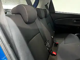 Used 2016 Toyota Yaris Design Blue - Interior and Exterior details 14