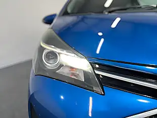 Used 2016 Toyota Yaris Design Blue - Interior and Exterior details 8