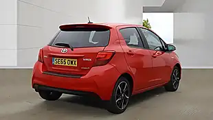Used 2016 Toyota Yaris Design Red - Interior and Exterior details 5