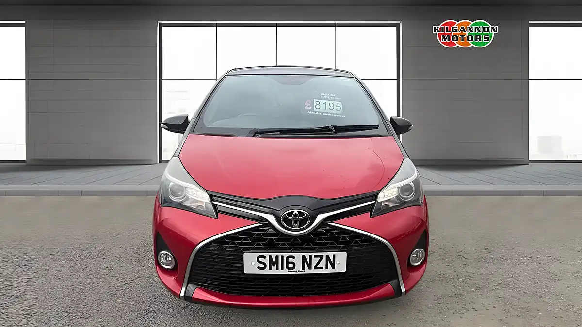 Used 2016 Toyota Yaris Design Red - Interior and Exterior details 4