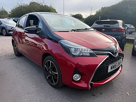 2016 Toyota Yaris 1.5 VVT-h Design