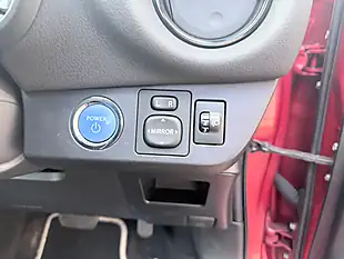 Used 2016 Toyota Yaris Design Red - Interior and Exterior details 16