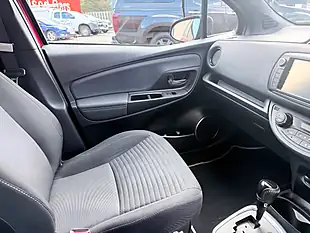 Used 2016 Toyota Yaris Design Red - Interior and Exterior details 18