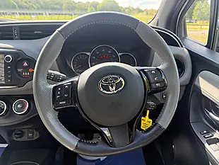 Used 2016 Toyota Yaris Design White - Interior and Exterior details 13