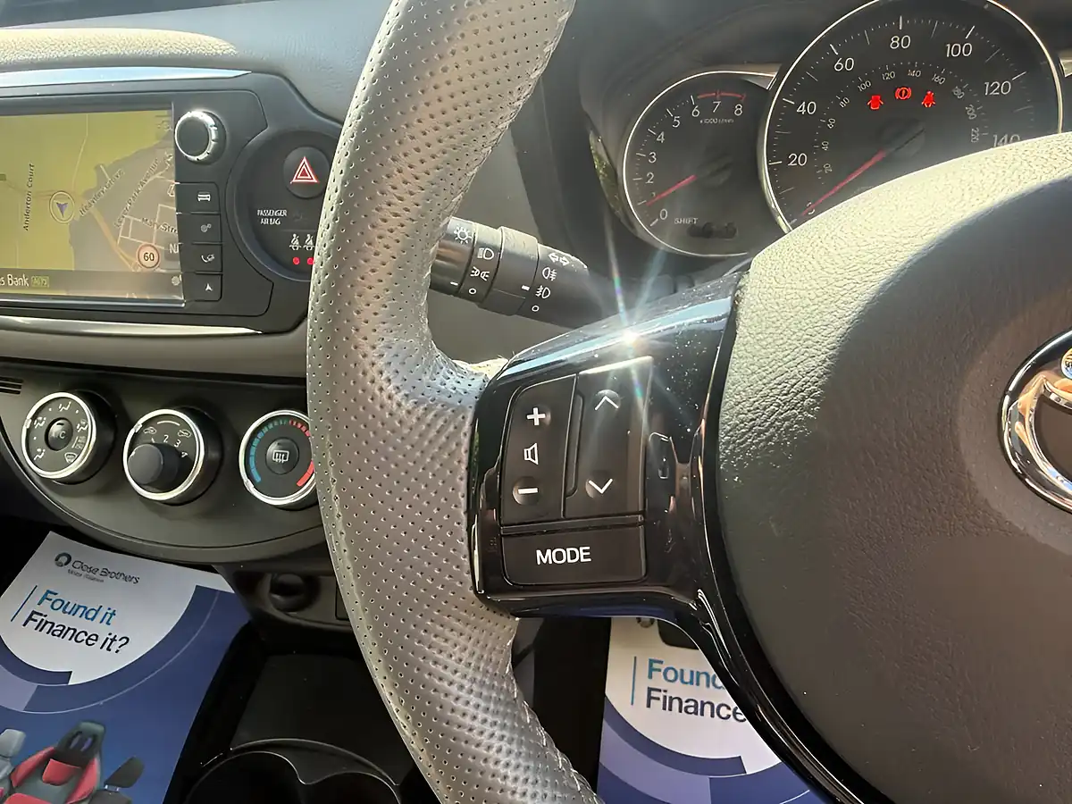 Used 2016 Toyota Yaris Design White - Interior and Exterior details 15