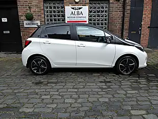 Used 2016 Toyota Yaris Design White - Interior and Exterior details 17