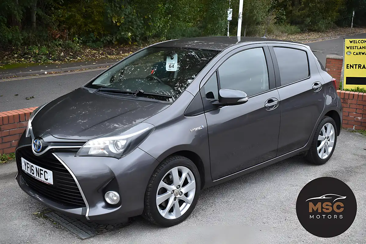 Used 2016 Toyota Yaris Excel Grey - Interior and Exterior details 7